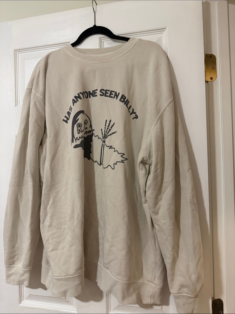 Halloween Hocus Pocus Cream Graphic Pullover Sweatshirt - Has Anyone Seen Billy?